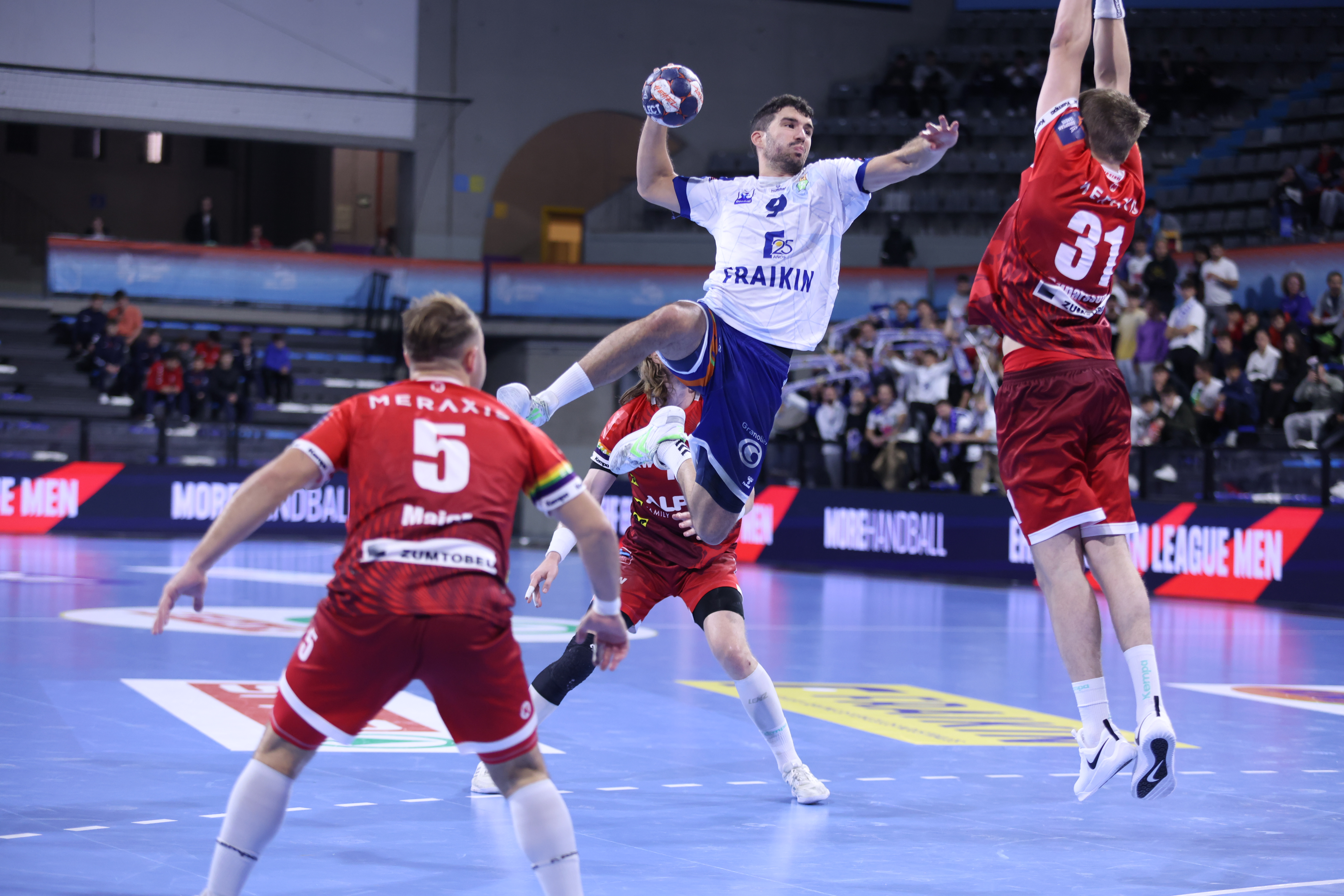 Six unbeaten teams seek to confirm contender status