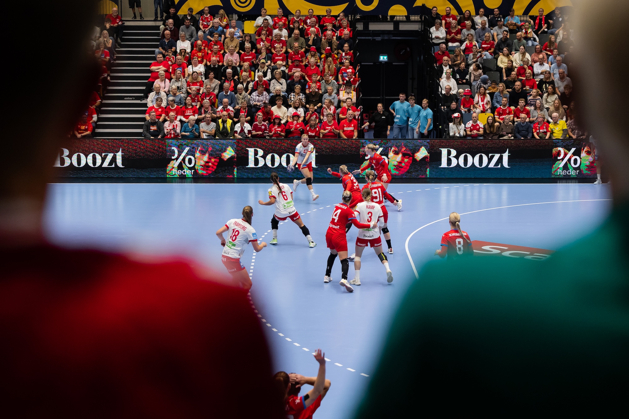 DEN CZH 15.10.2025 5287