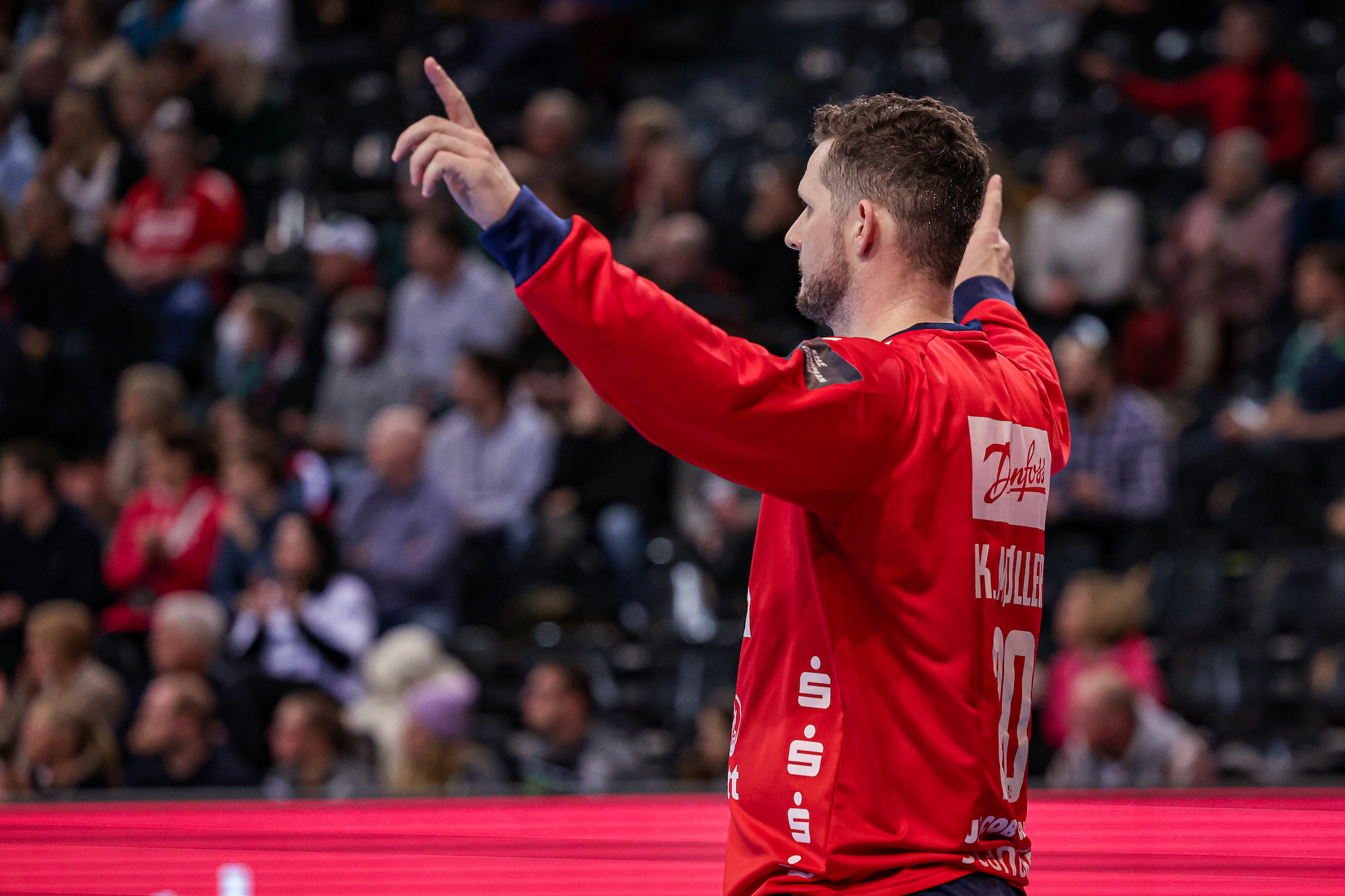 Flensburg seal Last 16 berth with win over Valur