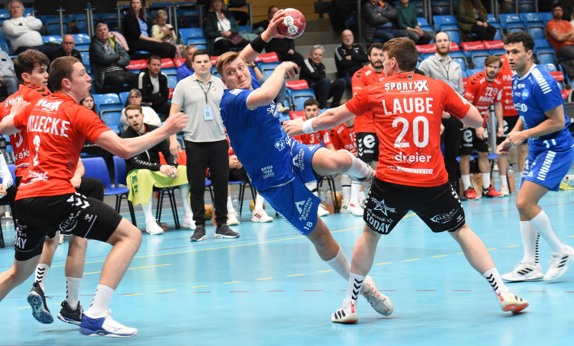 Norwegian derby to headline semi-finals