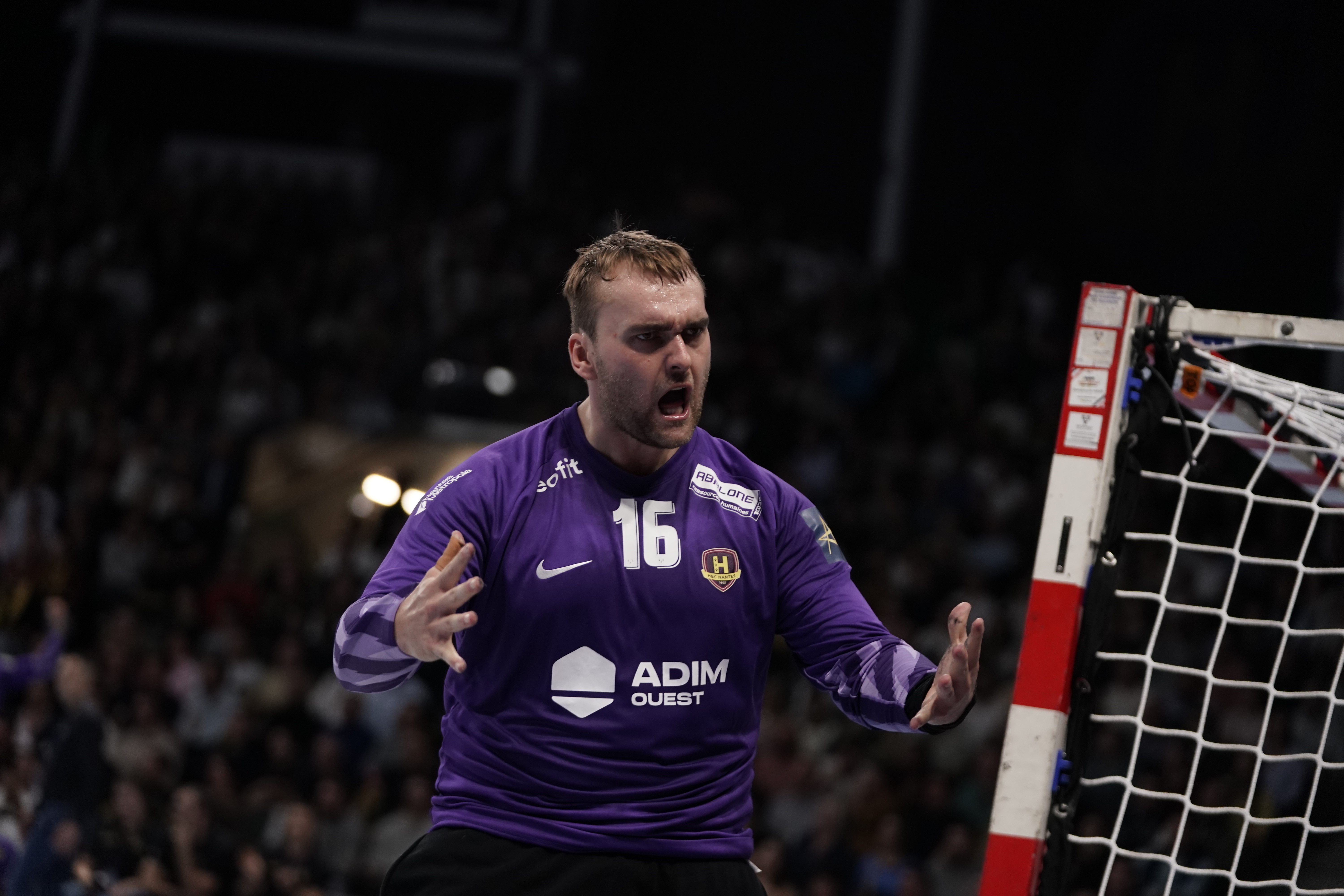 Three main round spots still open before final round 6