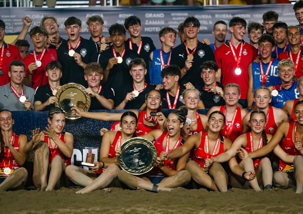 Germany and Spain take YAC17 Beach EURO 2025 title