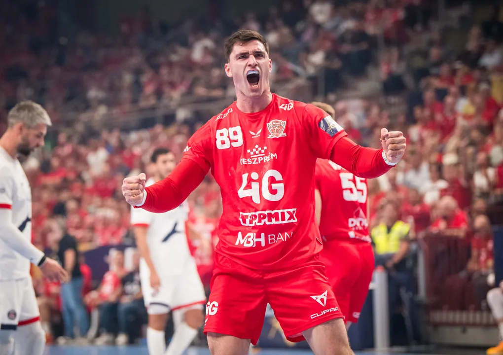 Veszprém claim record win over PSG; Barça hold off Szeged comeback
