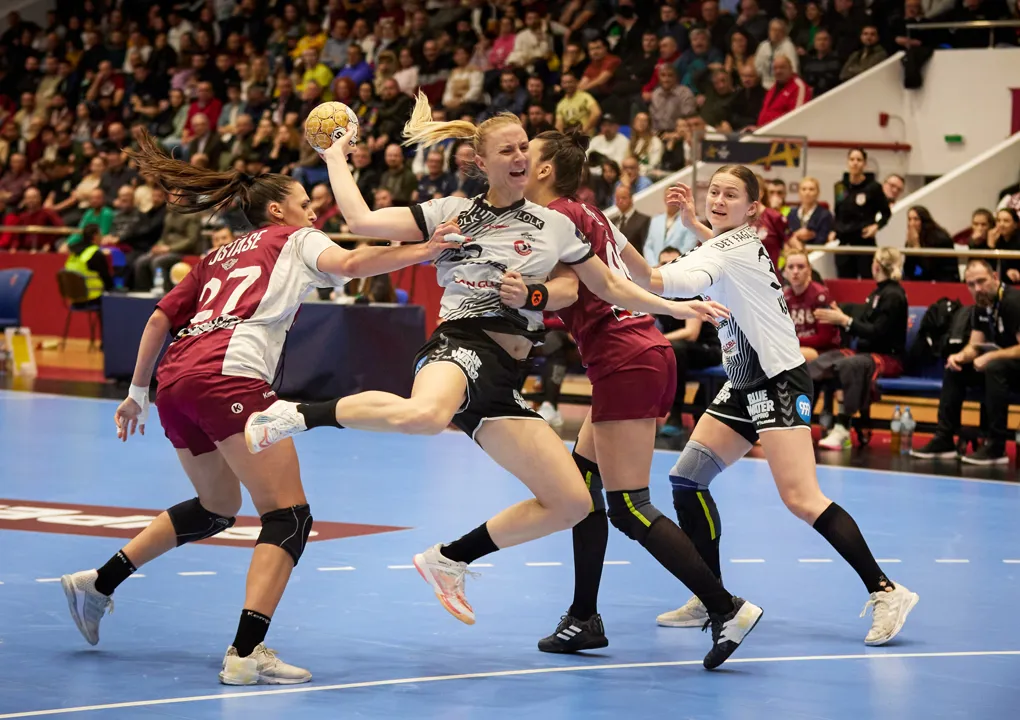 Danish delight as Odense and Esbjerg seal quarter-final spots