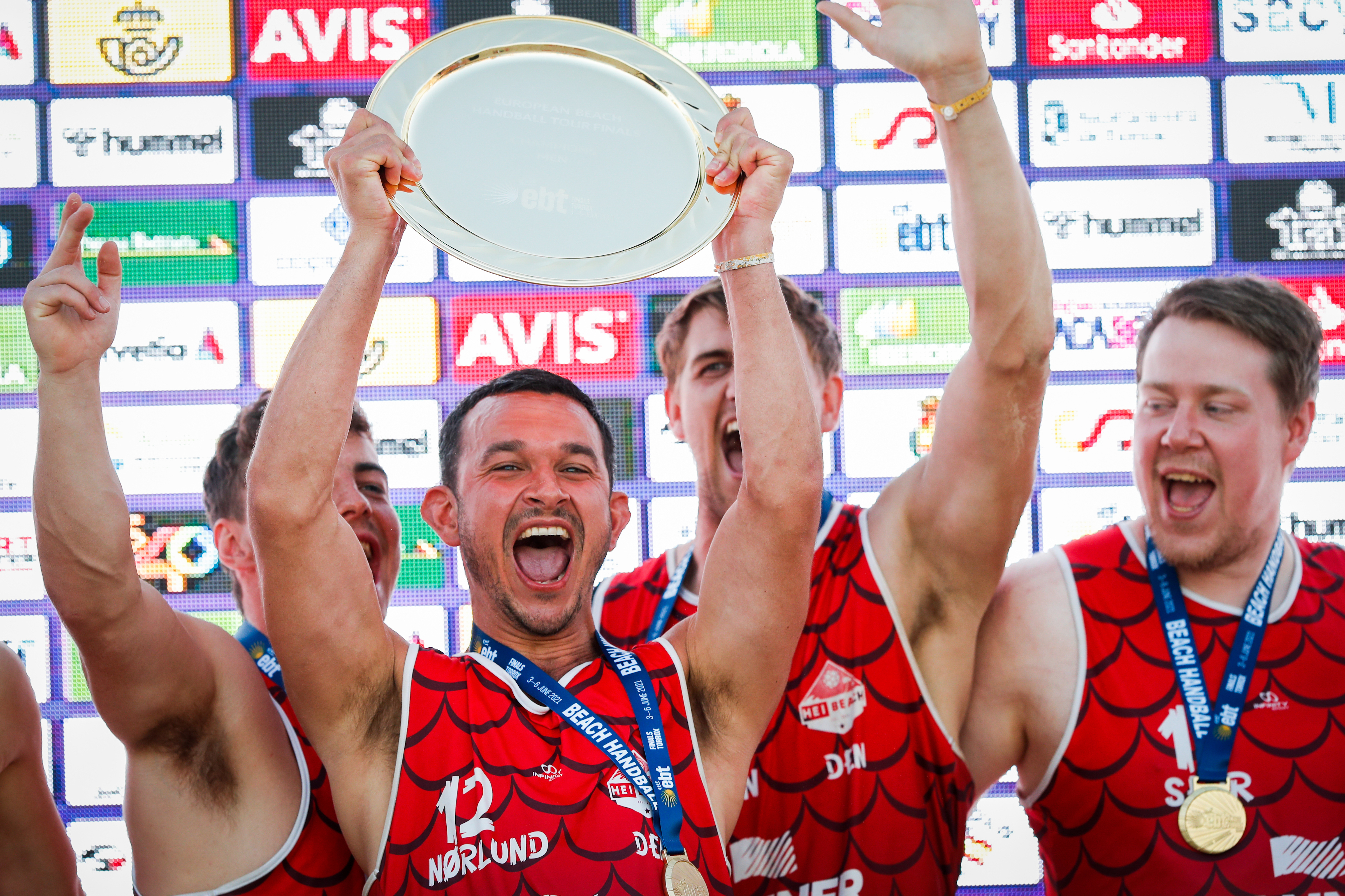 29 teams discover route to EBT Finals glory