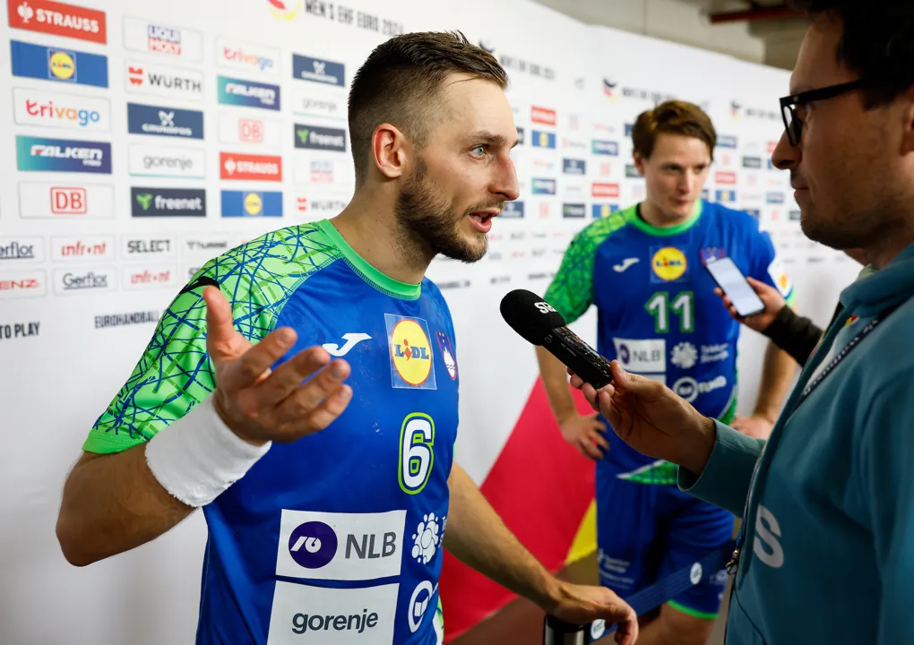 Flash quotes: group D media calls, 14 January