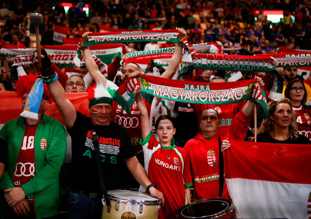 Read the Women's EHF EURO 2024 official magazine