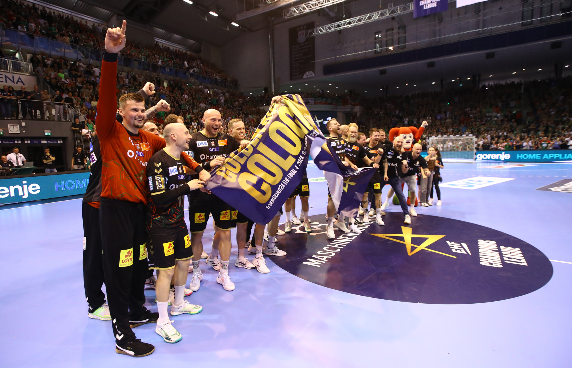 Magdeburg win penalty shootout to return to EHF FINAL4