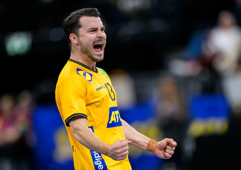 Sweden take first victory; France win 2024 final rematch