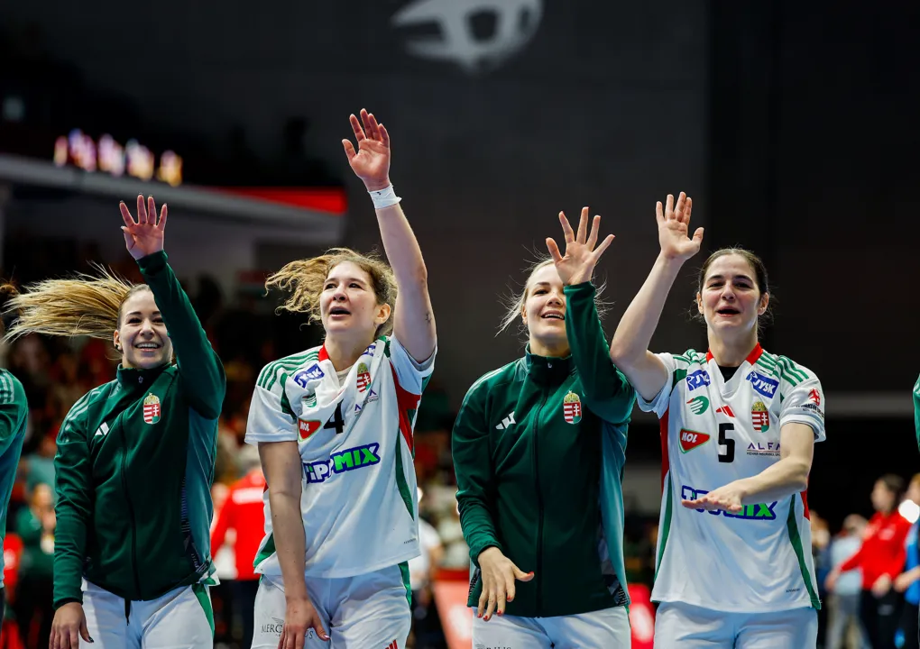 Summary: Hungary and France take first semi-final spots