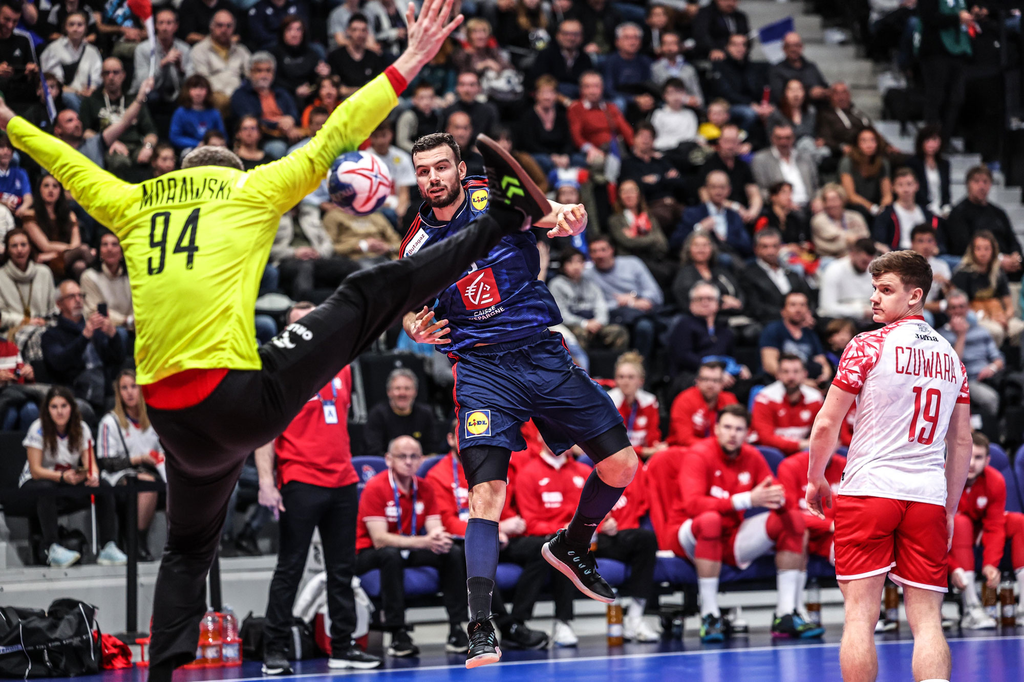 France qualify for their 16th consecutive EHF EURO
