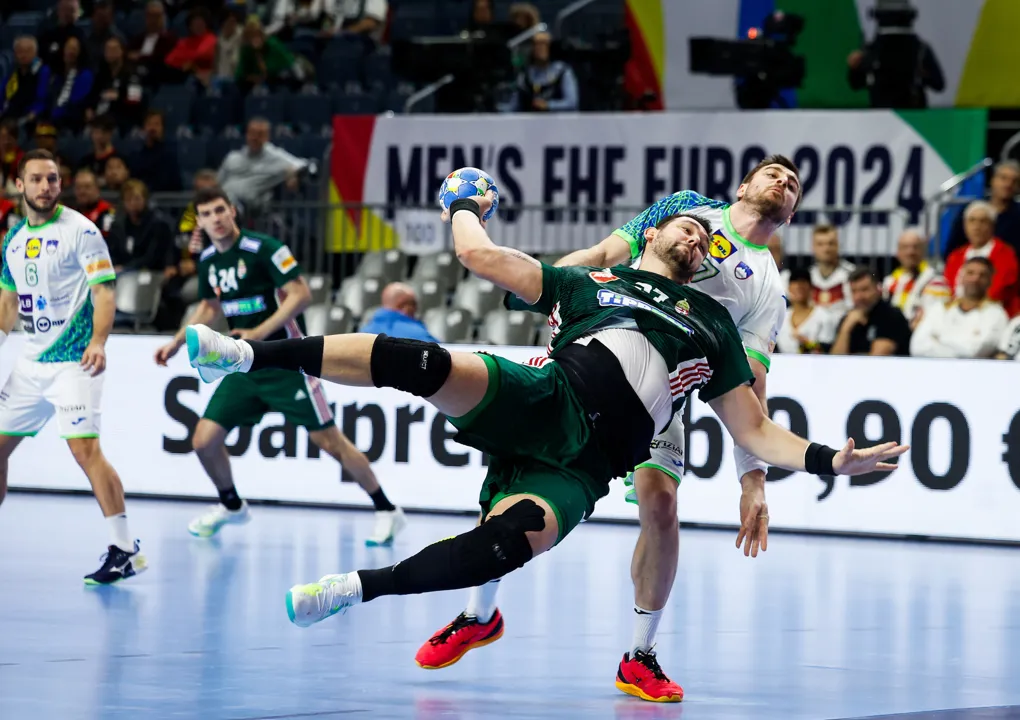 Hungary snatch best-ever ranking with late win