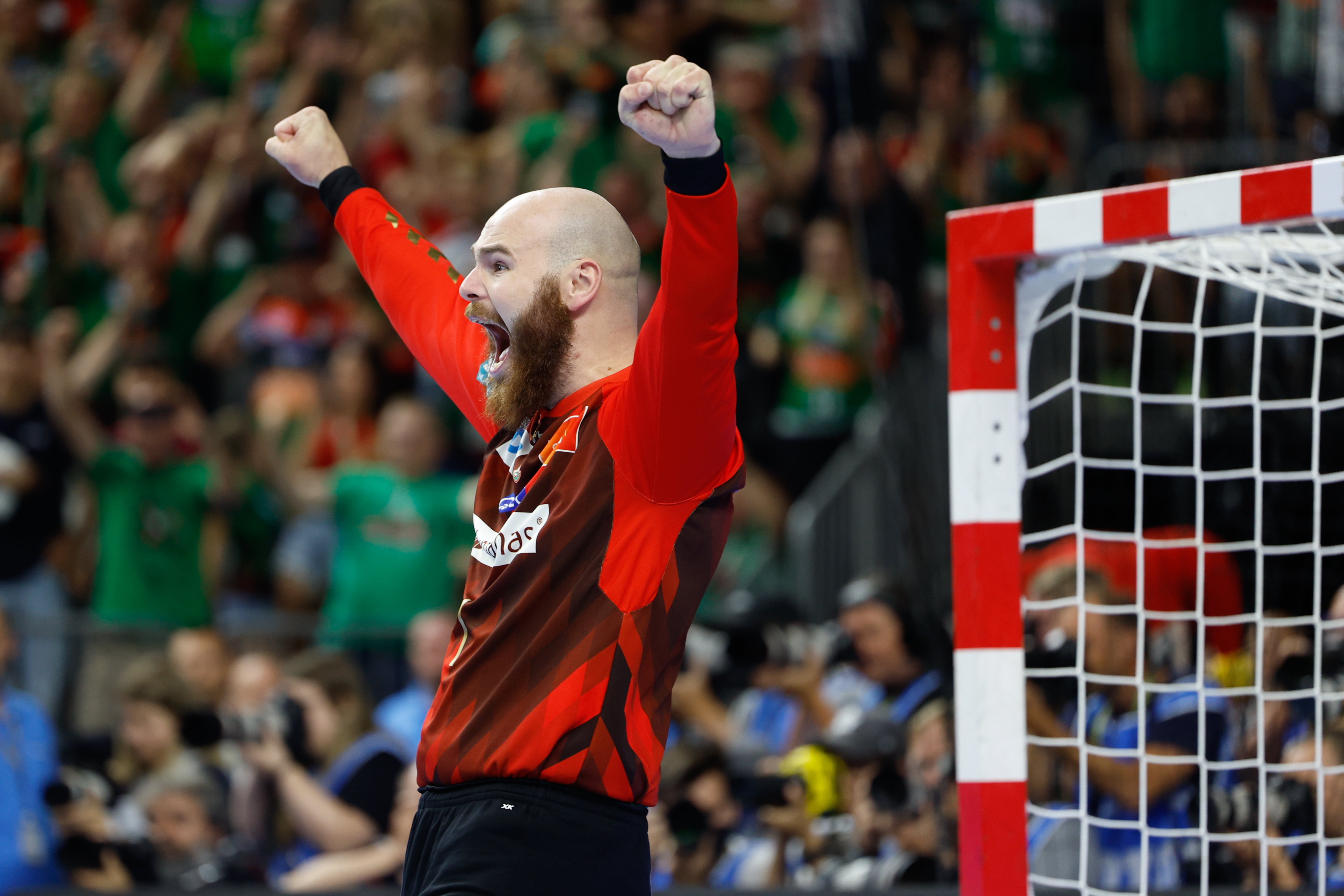 Mike Jensen sends Magdeburg to the final after an absolute thriller