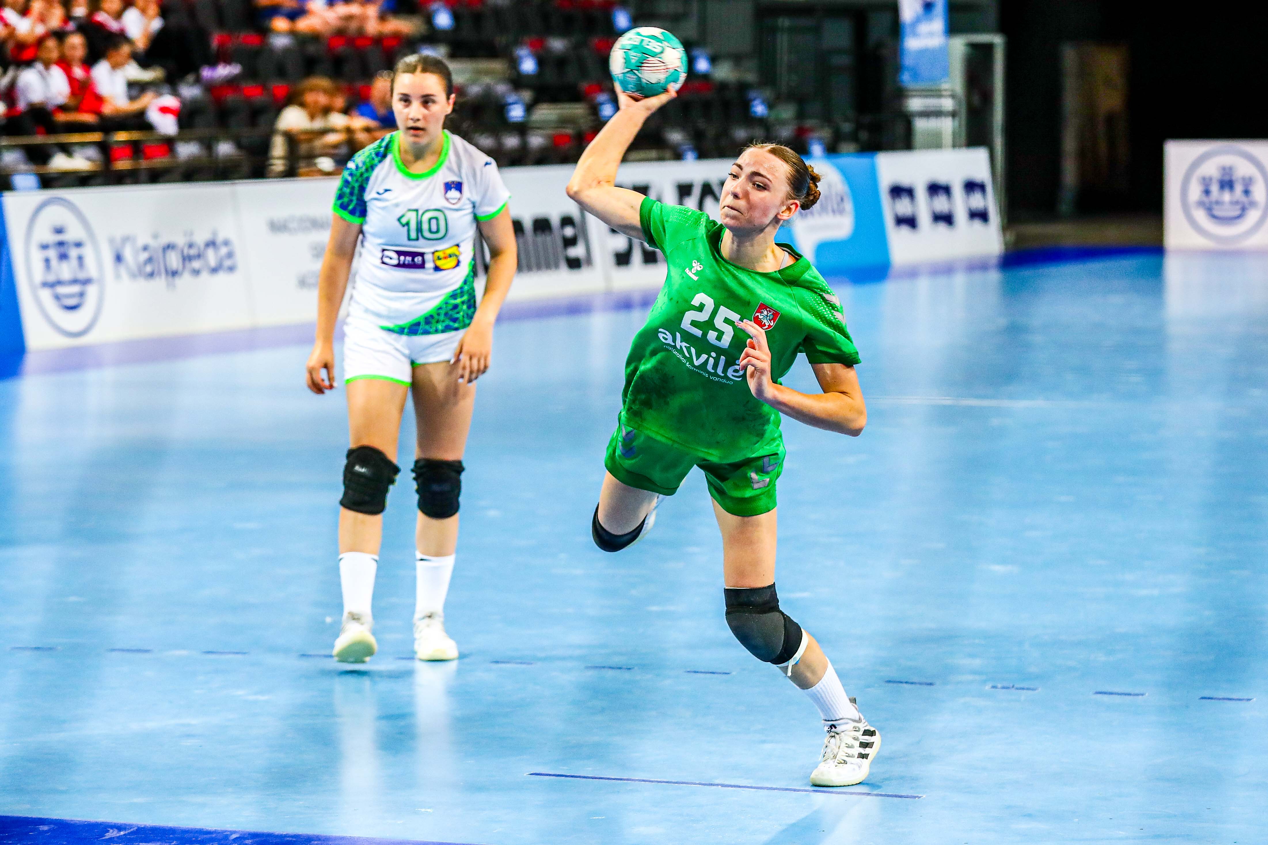 Meet the stars who lightened up the W19 EHF Championships