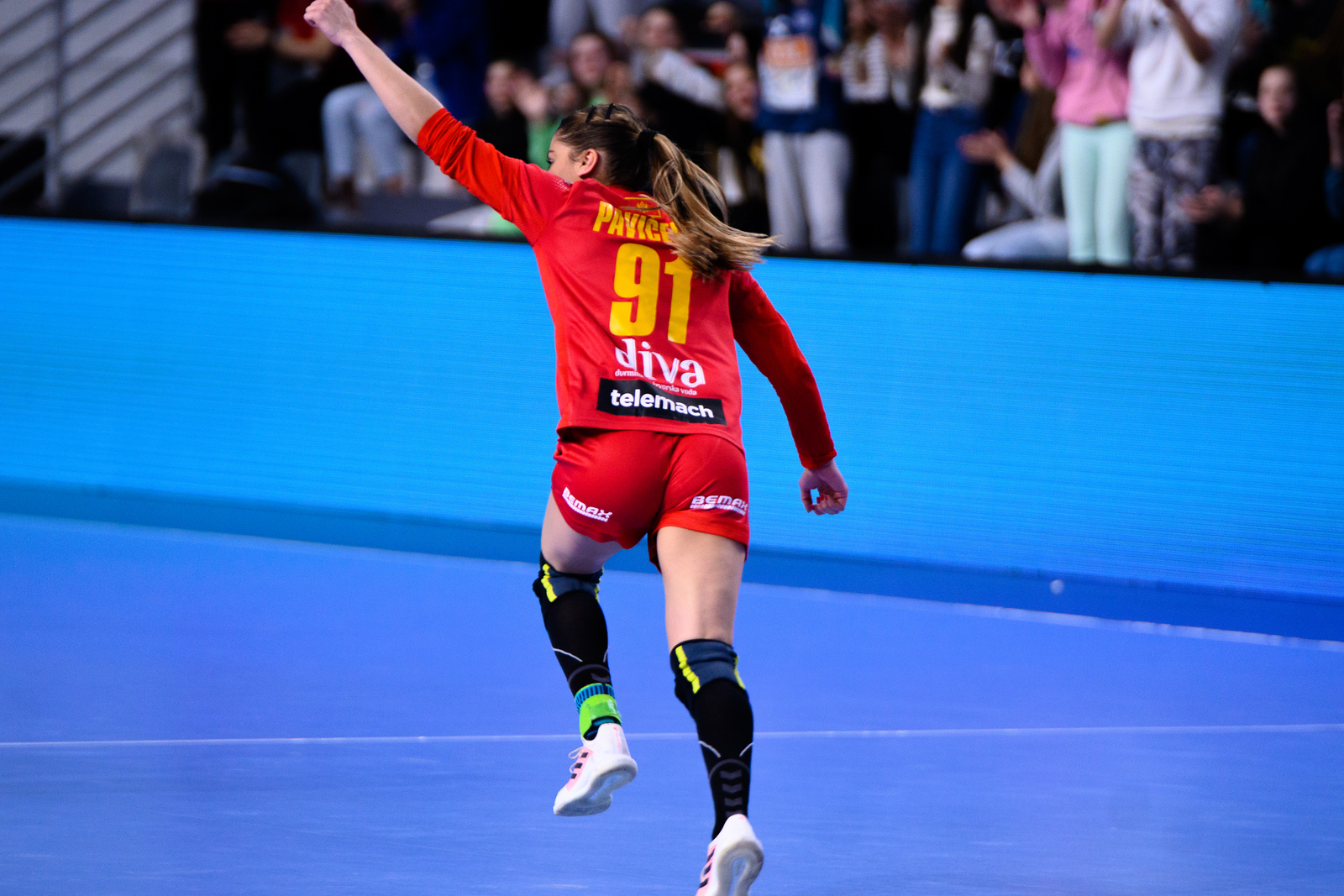 Hosts Montenegro hope for perfect start against Spain