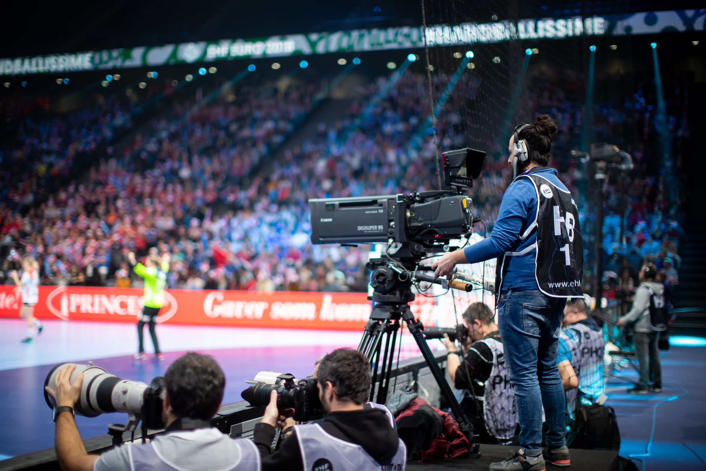 How to follow the Women's EHF EURO 2024