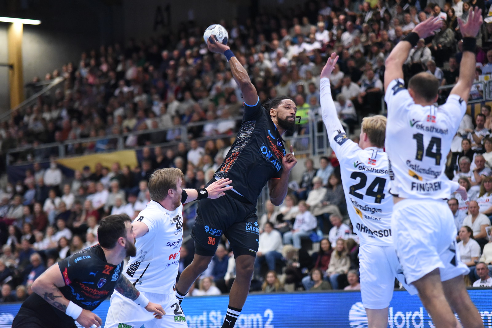 Montpellier run over Elverum in one-sided MOTW