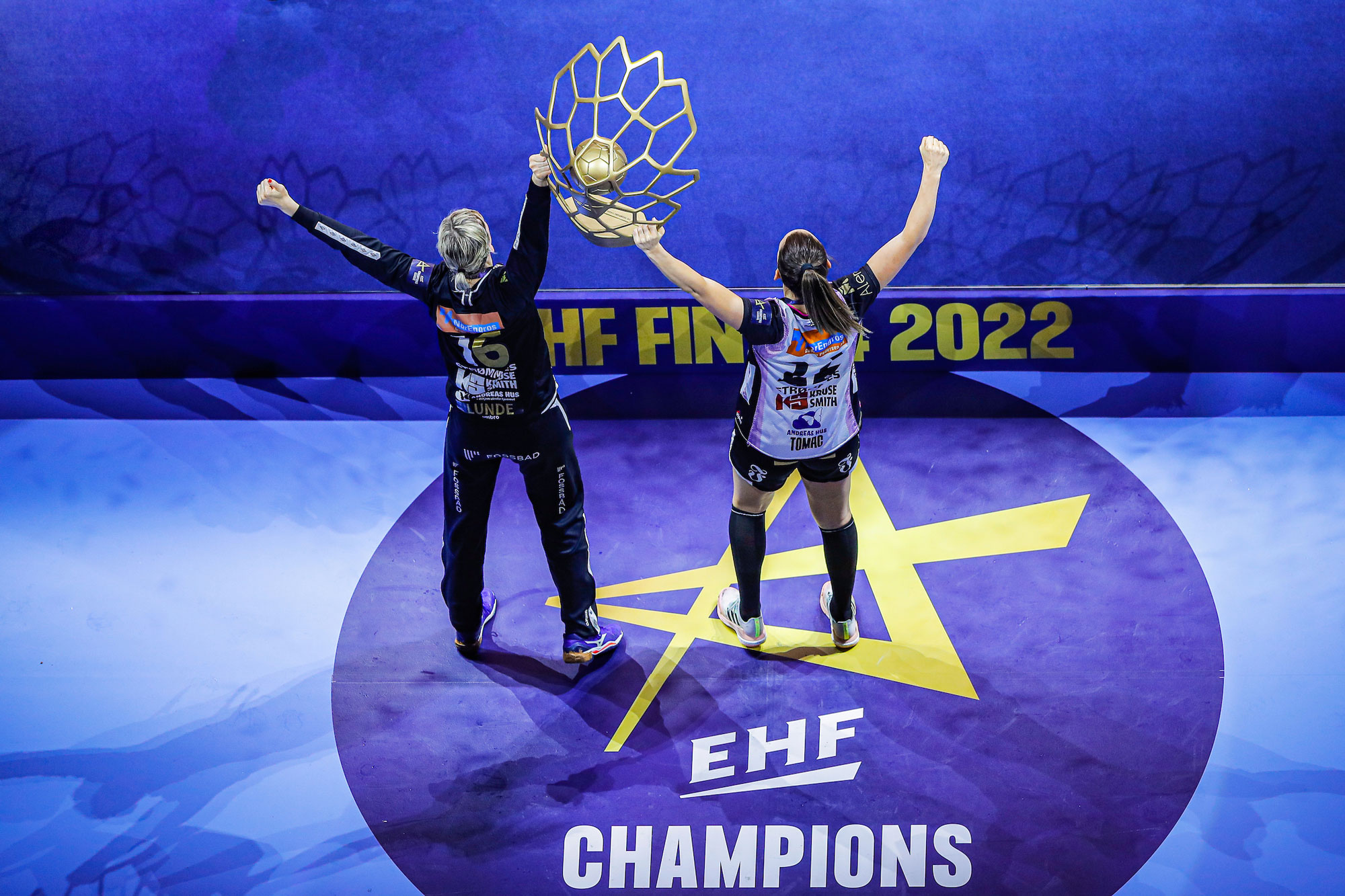 Summary: Vipers retain EHF Champions League title